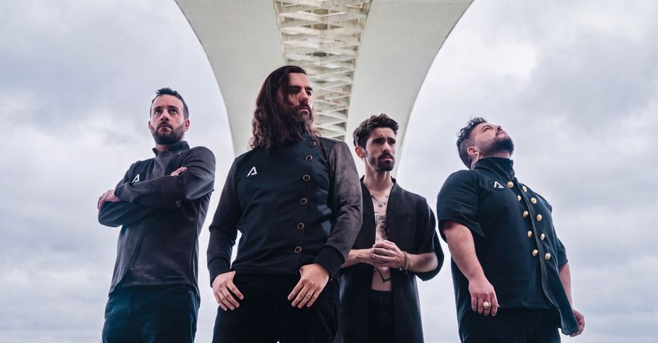 Apotheus band